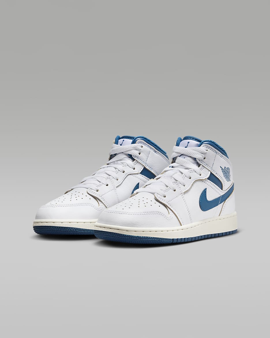 【驚きの値段で】 Air Jordan 1 Mid SE Big Kids' Shoes 靴